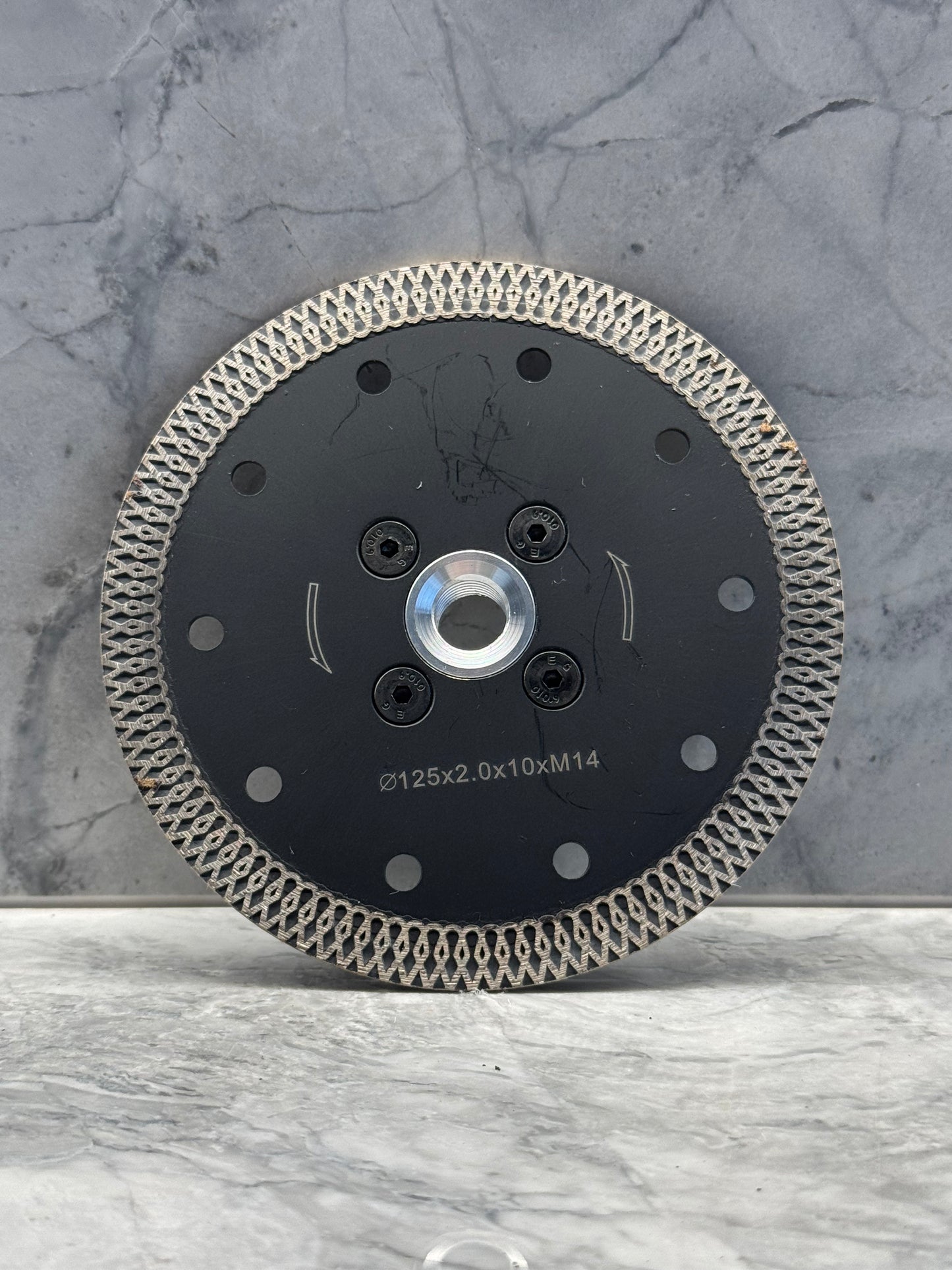 Marmora griešanas disks